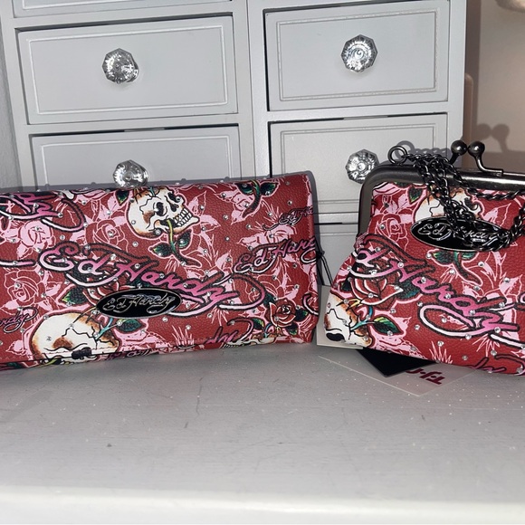NWT Ed Hardy Red Wallet and Mini bag Set - Picture 3 of 5